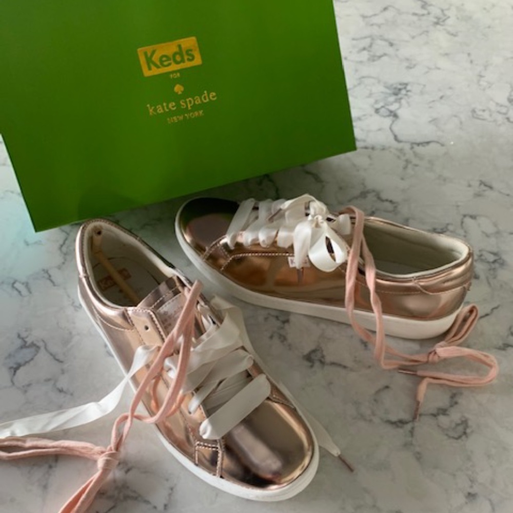 Kate Spade Keds/ NWT Women's Rose Gold Sneakers - Picture 3 of 14